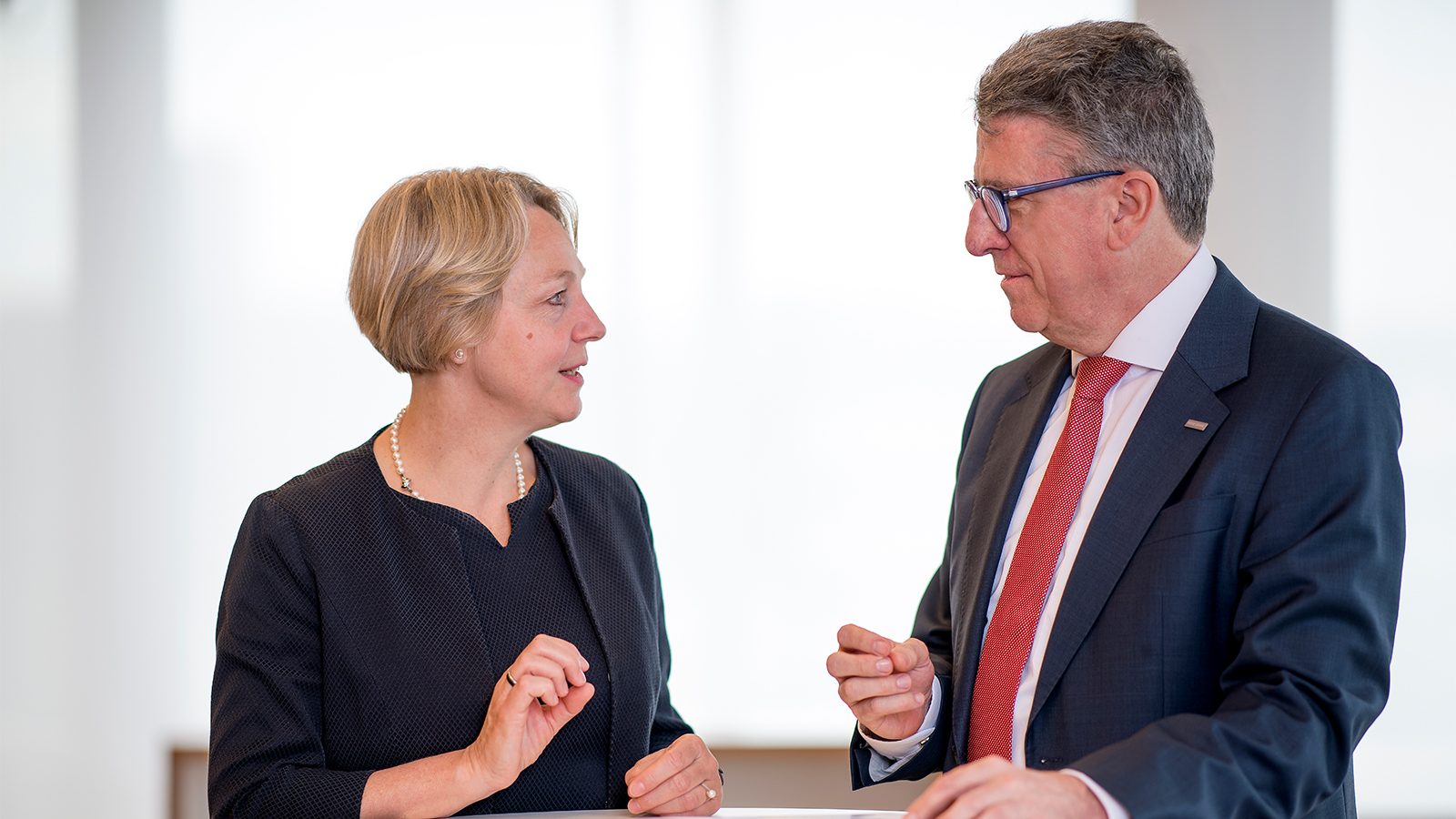 Sylvia Wolf-Britsch, HR development manager, and Thomas Ullrich, member of the Board of Managing Directors with responsibility for Human Resources