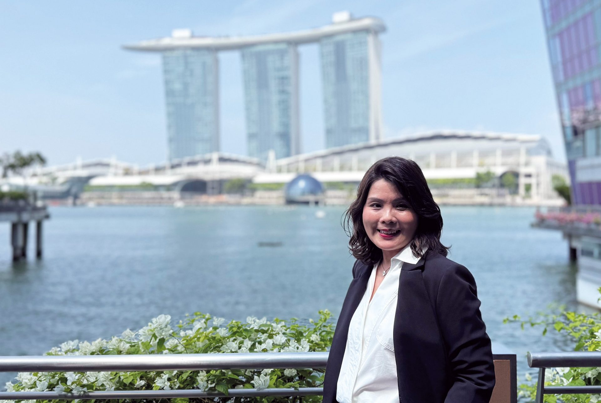 Corine Teo, HR Manager der DZ BANK Singapur