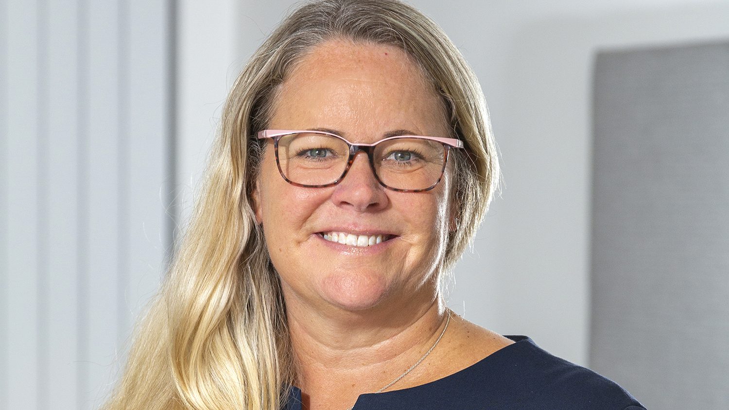 Alexandra Pohl, Gruppenleiterin Strukturierte Finanzierung und Erneuerbare Energien-Expertin Alexandra Pohl, Gruppenleiterin Strukturierte Finanzierung und Erneuerbare Energien-Expertin