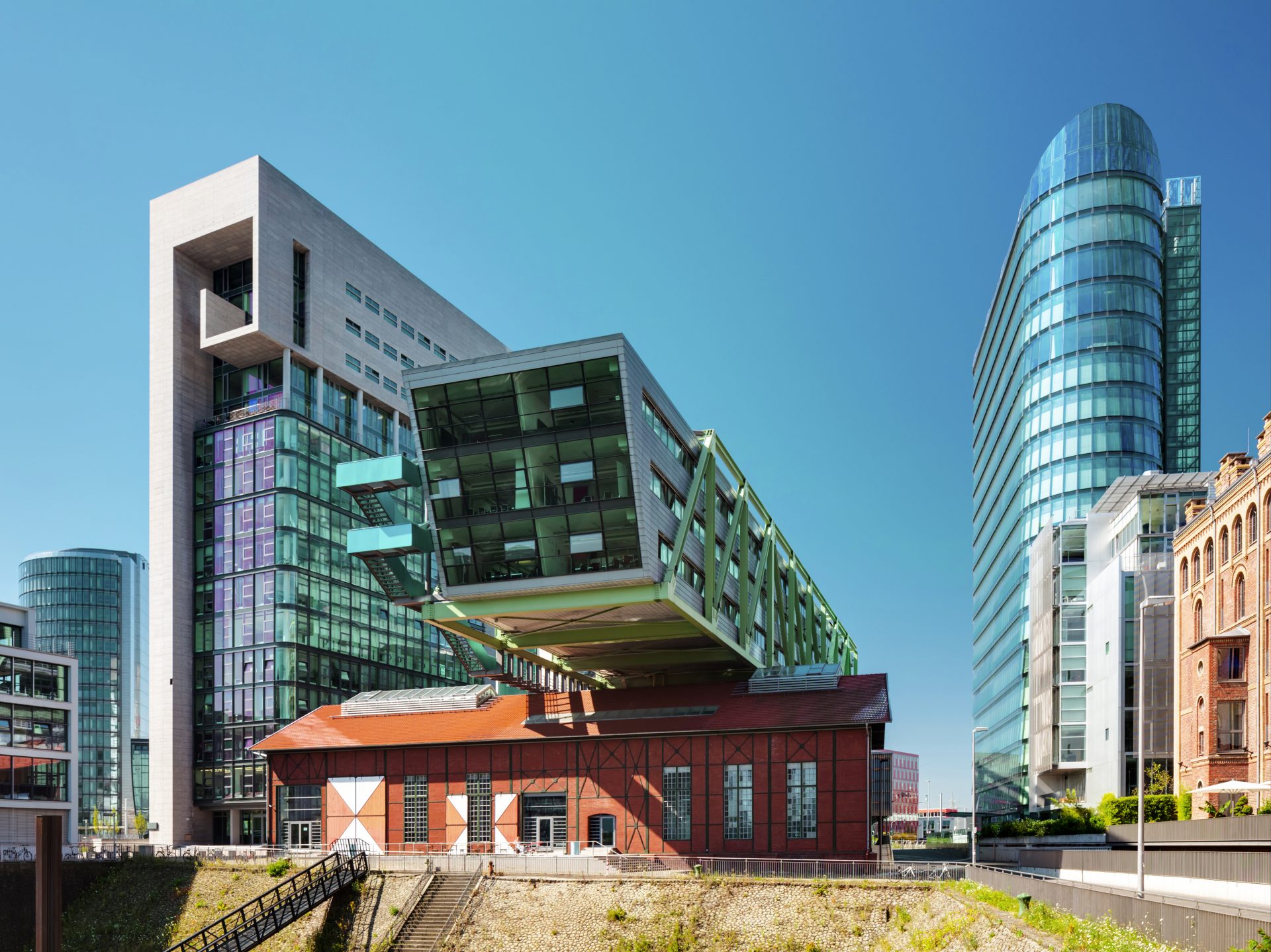 Stadtansicht Düsseldorf mit dem Medienhafen